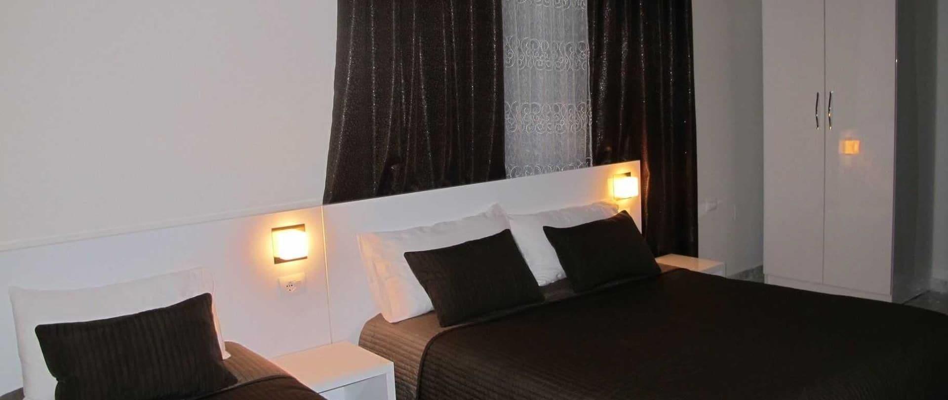 Nika Hotel