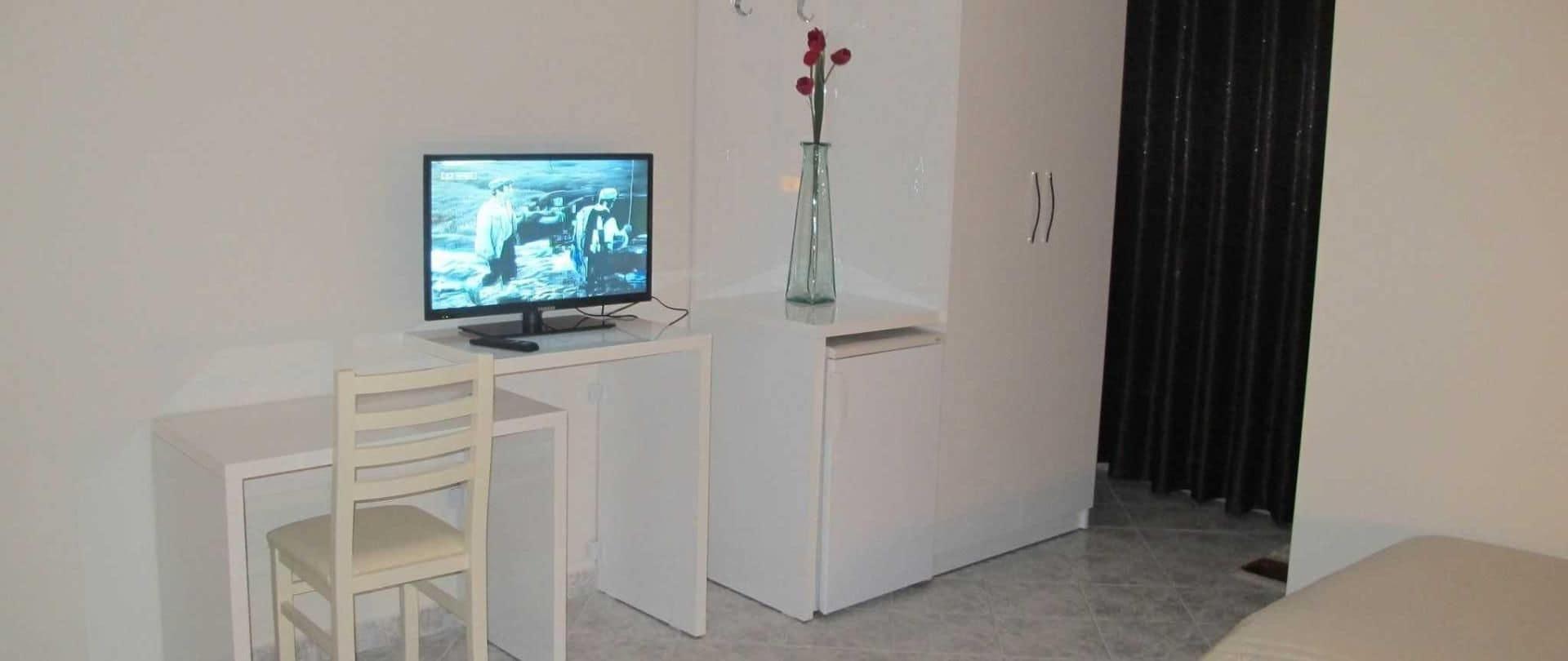 Nika 3*